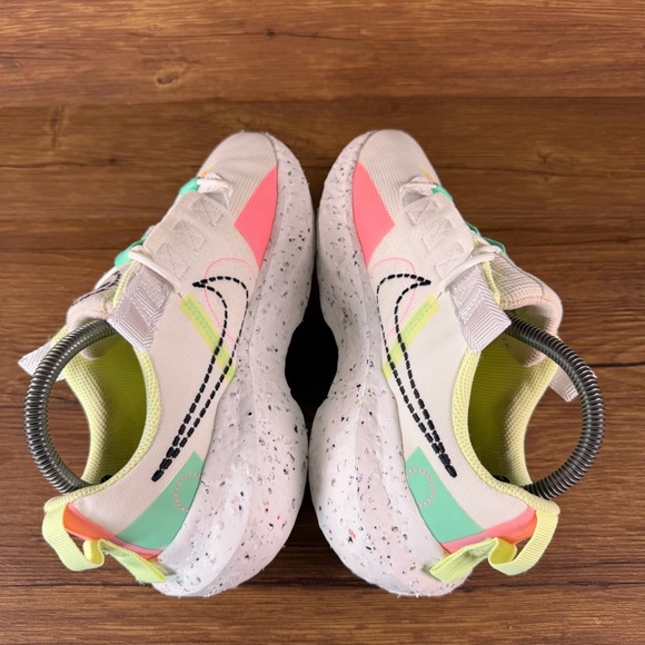 Nike Crater Impact - Summit White Women’s Size 8.5 Athletic Shoes - Picture 5 of 10